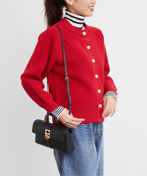 Chez toi（シェトワ）の「GLDボタン軽量ニットクルーカーディガン（ニット/セーター・レディース・アイボリー/レッド/ネイビー/ブラック・FREE）」の9枚目の写真