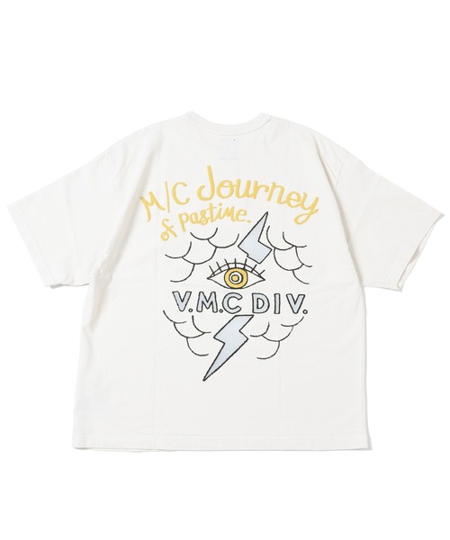 GYPSY&SONS（ジプシーアンドサンズ）の「BAGGY PRINT TEE VMC ”journey”　バギープリントティーブイエムシージャーニー（Tシャツ/カットソー・メンズ・アイボリー/ブラック・LARGE/MEDIUM）」の2枚目の写真