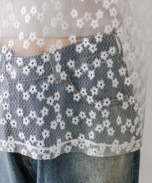 mystic（ミスティック）の「【3色展開】レースパワショルブラウス（シャツ/ブラウス・レディース・オフホワイト/ベージュ/ブラック・FREE）」の11枚目の写真