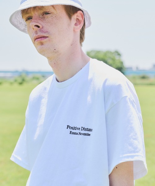 EMMA NOVEMBER (エマノーヴェンバー)の「Embroidery ヘビーウェイト USAコットン Tシャツ(Tシャツ/カットソー・メンズ・ブラック/ネイビー/ホワイト・1/3/2)」の20枚目の写真