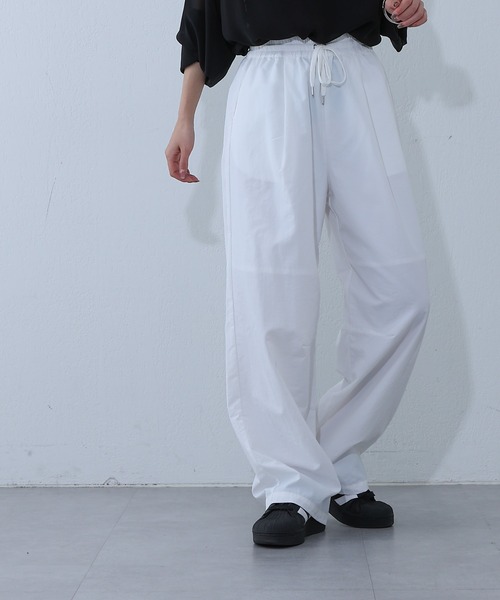 COLONY 2139（コロニートゥーワンスリーナイン）の「ナイロンカーブ