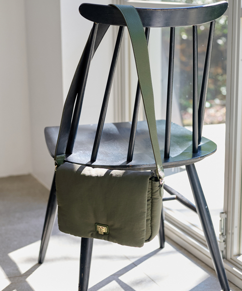 セール】【&MyuQ/アンドミューク】FATA ナイロンショルダーバッグ