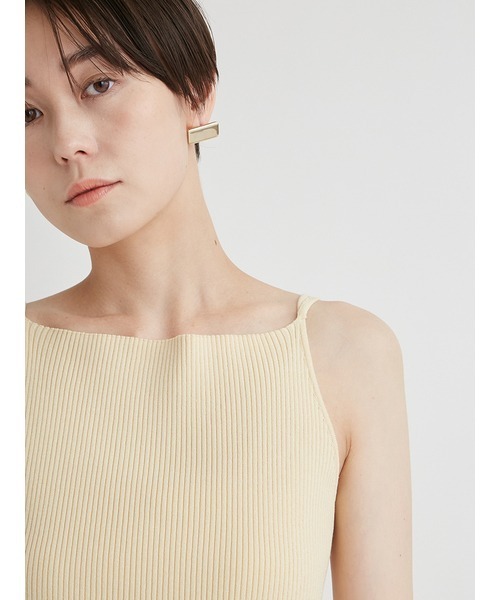 emmi(エミ)の「eco バックシャンニットキャミトップス(キャミソール・レディース・ブラック/イエロー/オレンジ・FREE)」の13枚目の写真