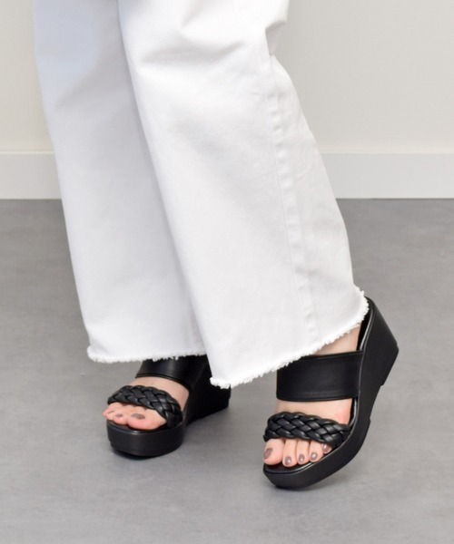 ITALIAN SHOEMAKERS（イタリアンシューメーカー）の「【ITALIAN SHOEMAKERS】厚底ダブルベルトイントレチャートサンダル(942324)（サンダル・レディース・ブラック・37/36/35/38/39）」の8枚目の写真