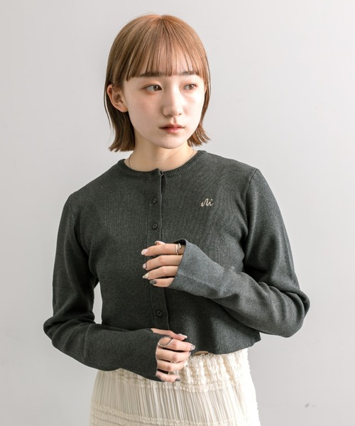 mline（エムライン）の「【4色展開】[mline]NEW刺繍ロゴカーディガン（カーディガン/ボレロ・レディース・チャコールグレー/ピンク/イエロー/アイボリー・FREE）」の2枚目の写真