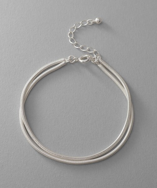 COCOSHNIK（ココシュニック）の「シルバー スネークチェーン ダブルブレスレット（ブレスレット・レディース・シルバー・14）」の6枚目の写真