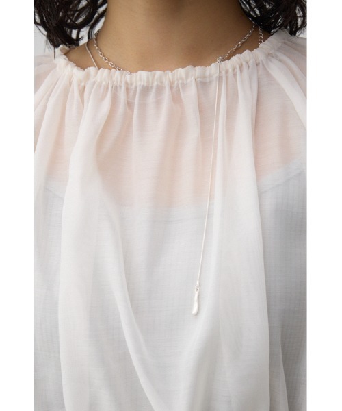AZUL by moussy(アズールバイマウジー)の「2WAYシアーシャツペプラムブラウス(シャツ/ブラウス・レディース・アイボリー/ブラック・FREE)」の10枚目の写真