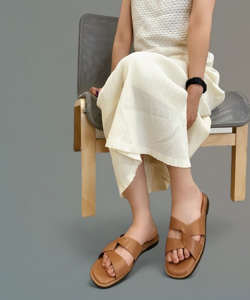 Sugar Sugar（シュガーシュガー）の「【SUGAR SUGAR シュガーシュガー】スクエアツイストフラットサンダル（9001）（サンダル・レディース・ブラック/アイボリー/キャメル・LL/S/M/L）」の13枚目の写真