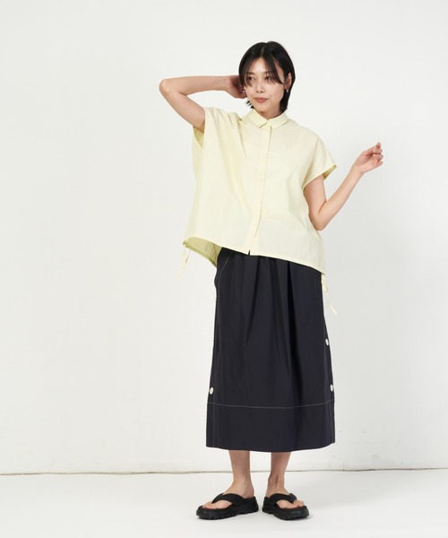 nicholson and nicholson（ニコルソンアンドニコルソン）の「TENDER-W（シャツ/ブラウス・レディース・ネイビー/イエロー・38）」の3枚目の写真