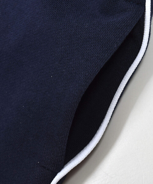 BeBe（ベベ）の「ミニウラケサガラ刺しゅうロゴハーフパンツ(80~150cm)（スウェットパンツ・キッズ・グレー/ネイビー・90cm/140cm/150cm/110cm/100cm/120cm/130cm/80ｃｍ）」の11枚目の写真