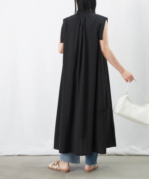 LUCA/LADY LUCK LUCA（ルカ/レディラックルカ）の「LC/LLL ストライプワンピース / サイドスリットノースリシャツワンピース（シャツワンピース・レディース・グリーン/ブラック/オレンジ・FREE）」の6枚目の写真