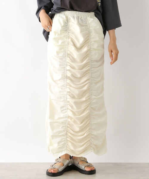 LEPSIM(レプシィム)の「異素材シャーリングスカート 116750(スカート・レディース・ブラック/アイボリー/チャコールグレー・FREE)」の6枚目の写真