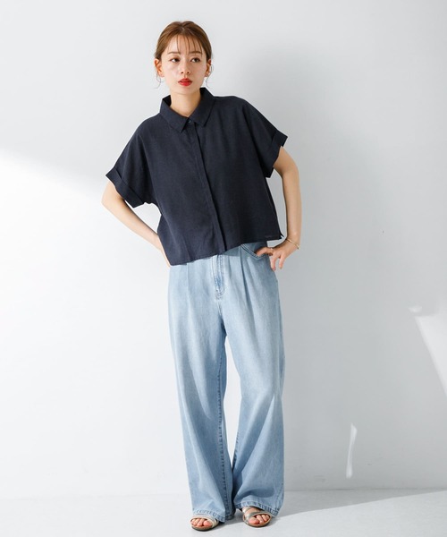 URBAN RESEARCH Sonny Label(アーバンリサーチサニーレーベル)の「リネン混クロップドドルマンシャツ(シャツ/ブラウス・レディース・ホワイト系その他/ベージュ/ネイビー・FREE)」の7枚目の写真