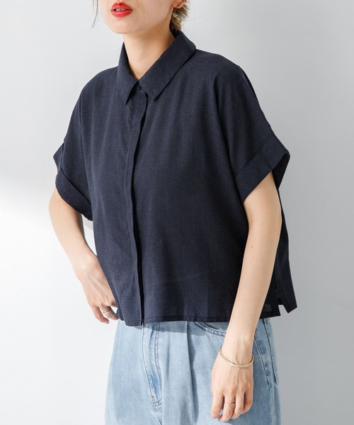 URBAN RESEARCH Sonny Label(アーバンリサーチサニーレーベル)の「リネン混クロップドドルマンシャツ(シャツ/ブラウス・レディース・ホワイト系その他/ベージュ/ネイビー・FREE)」の14枚目の写真