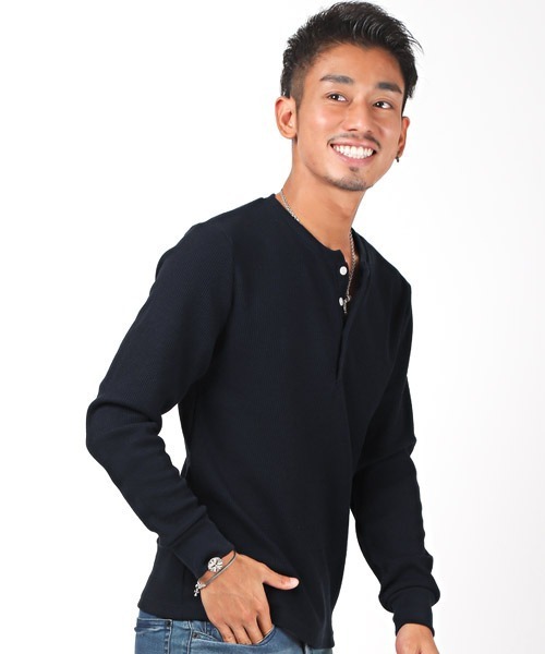LUXSTYLE(ラグスタイル)の「ワッフルヘンリーネック長袖Tシャツ(Tシャツ/カットソー・メンズ・グレー/ピンク/ベージュ/ブラック/カーキ/ネイビー/ホワイト・XL/L/M)」の6枚目の写真