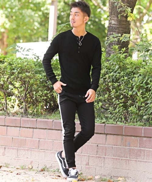 LUXSTYLE(ラグスタイル)の「ワッフルヘンリーネック長袖Tシャツ(Tシャツ/カットソー・メンズ・グレー/ピンク/ベージュ/ブラック/カーキ/ネイビー/ホワイト・XL/L/M)」の11枚目の写真