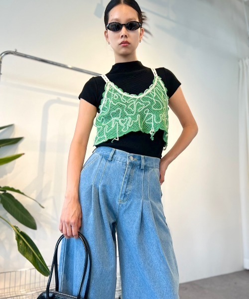 Solace（ソレイス）の「デザインニットキャミトップス（キャミソール・レディース・イエロー/グリーン/ネイビー・FREE）」の4枚目の写真