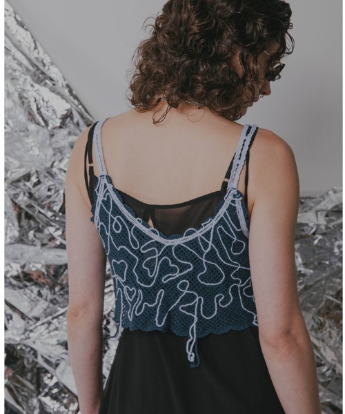 Solace（ソレイス）の「デザインニットキャミトップス（キャミソール・レディース・イエロー/グリーン/ネイビー・FREE）」の12枚目の写真