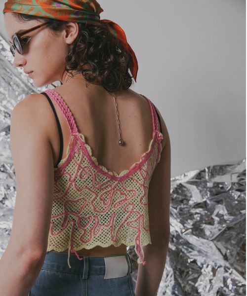 Solace（ソレイス）の「デザインニットキャミトップス（キャミソール・レディース・イエロー/グリーン/ネイビー・FREE）」の15枚目の写真