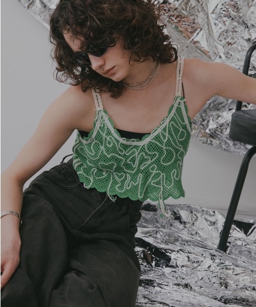 Solace（ソレイス）の「デザインニットキャミトップス（キャミソール・レディース・イエロー/グリーン/ネイビー・FREE）」の7枚目の写真