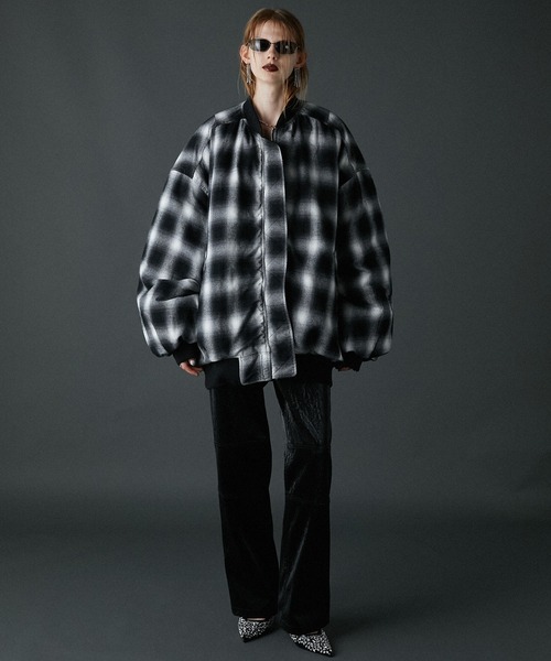 PRANK PROJECT（プランクプロジェクト）の「リバーシブルビッグボンバージャケット / Reversible Big Bomber Jacket（ブルゾン・レディース・カーキ/グレー/ピンク/ブラック・FREE）」の6枚目の写真