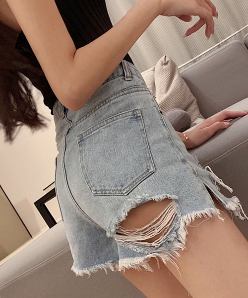 GLAMOROUS JANE(グラマラスジェーン)の「後ろカットアウトダメージデニムSPT(デニムパンツ・レディース・ブルー・S/M/L)」の21枚目の写真