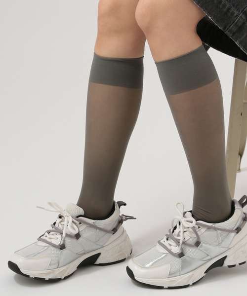 BAYFLOW(ベイフロー)の「シアーハイソックス(ソックス/靴下・レディース・ブラック/グレー・FREE)」の1枚目の写真