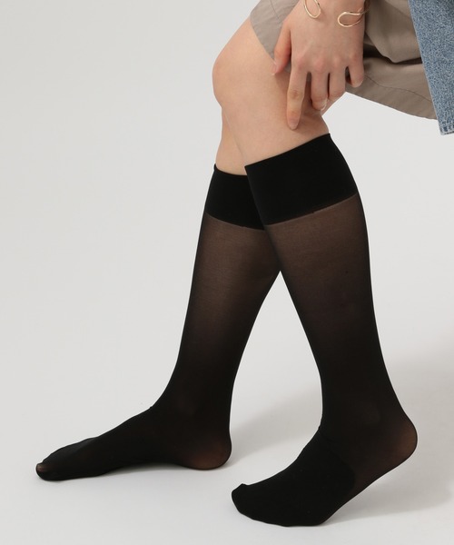 BAYFLOW(ベイフロー)の「シアーハイソックス(ソックス/靴下・レディース・ブラック/グレー・FREE)」の2枚目の写真