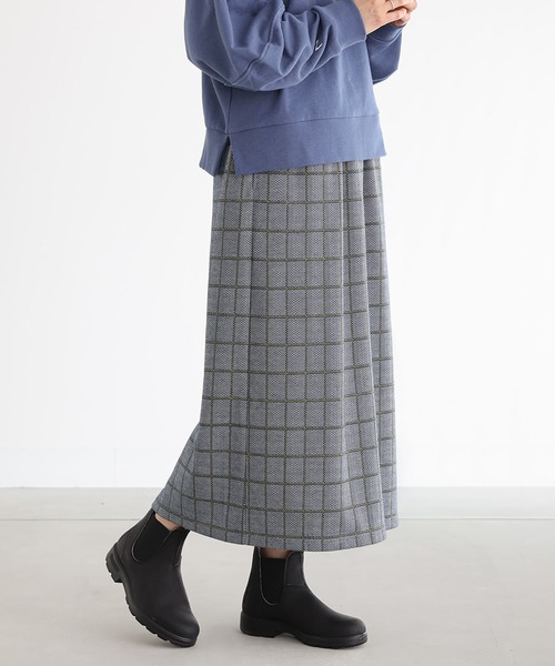n'OrLABEL（ノアールレーベル）の「『ヘリンボーンチェック柄ナロースカート』（スカート・レディース・チャコール/ネイビー・2/1）」の3枚目の写真