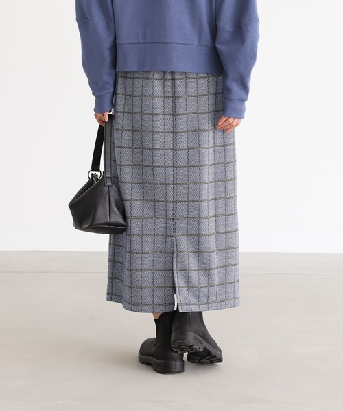 n'OrLABEL（ノアールレーベル）の「『ヘリンボーンチェック柄ナロースカート』（スカート・レディース・チャコール/ネイビー・2/1）」の5枚目の写真