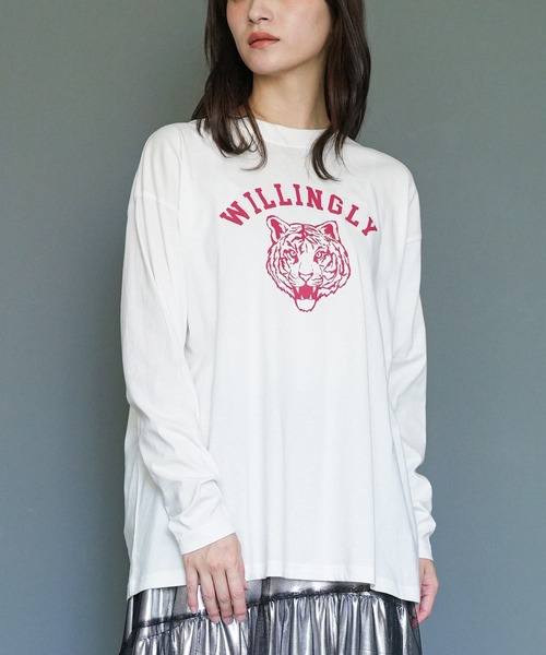 mili an deni(ミリアンデニ)の「カレッジプリントロンT(Tシャツ/カットソー・レディース・ネイビー/ブラック/チャコールグレー/オフホワイト・L/M)」の5枚目の写真