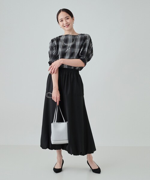 SHOO・LA・RUE（シューラルー）の「◆【軽量】ふわっと軽い 3層ショルダーバッグ（ショルダーバッグ・レディース・ベージュ系4/グレー系4/シルバー・00）」の19枚目の写真