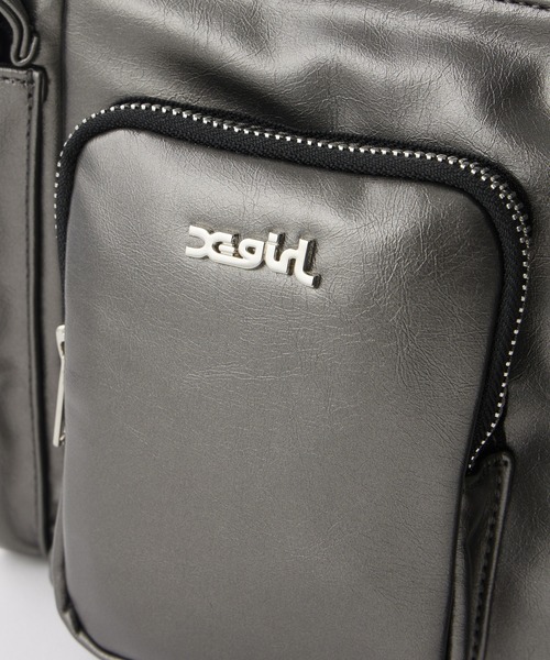 X-girl（エックスガール）の「MULTI POCKET FAUX LEATHER HAND BAG（ハンドバッグ・レディース・グレー/ブラック・ONE SIZE）」の13枚目の写真