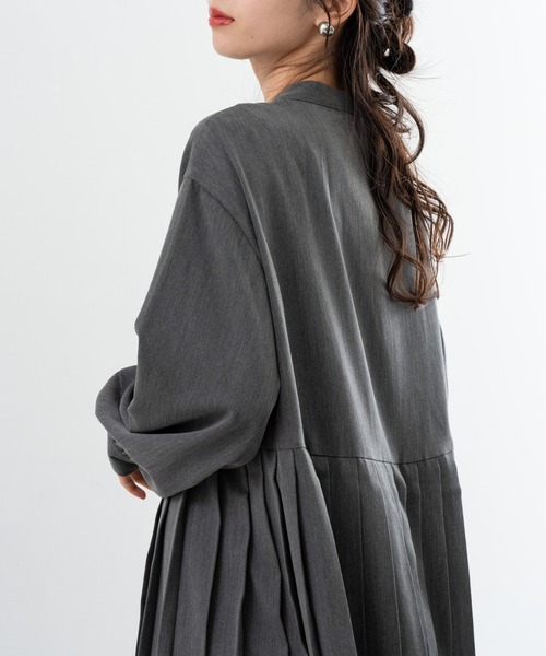 refinedworks(リファインドワークス)の「※新色追加※【refinedworks】人気の セミ オケージョン プリーツ ワンピース(ワンピース・レディース・ブラック/チャコールグレー/ネイビー・FREE)」の11枚目の写真