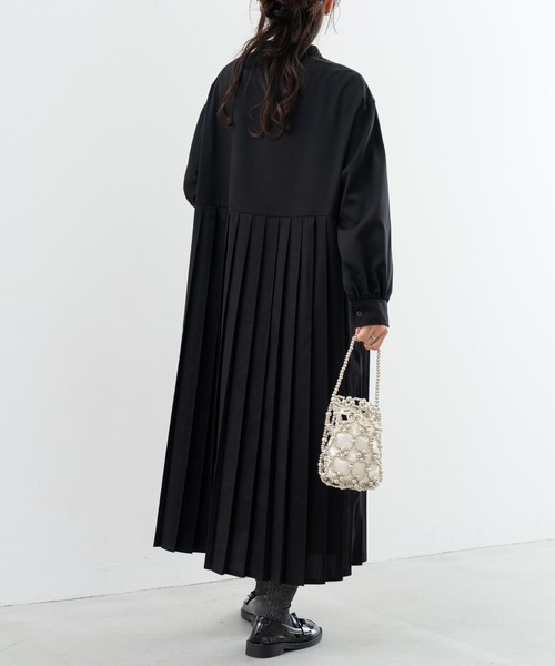 refinedworks(リファインドワークス)の「※新色追加※【refinedworks】人気の セミ オケージョン プリーツ ワンピース(ワンピース・レディース・ブラック/チャコールグレー/ネイビー・FREE)」の16枚目の写真