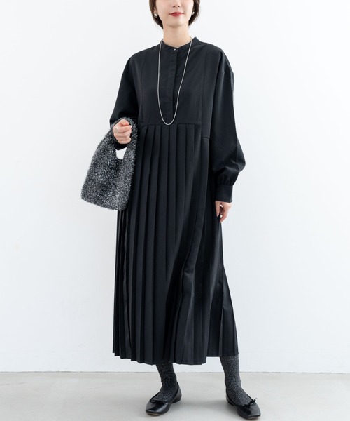 refinedworks(リファインドワークス)の「※新色追加※【refinedworks】人気の セミ オケージョン プリーツ ワンピース(ワンピース・レディース・ブラック/チャコールグレー/ネイビー・FREE)」の22枚目の写真