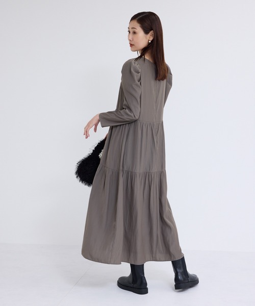 ROPE' PICNIC（ロペピクニック）の「ティアードロングワンピース（ワンピース・レディース・ベージュ/ブラウン・38/36）」の11枚目の写真