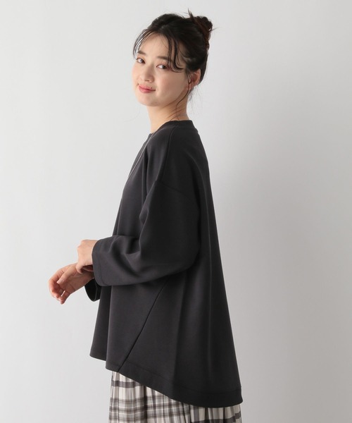 GLOBAL WORK Smile Seed Store（グローバルワーク スマイルシードストア）の「ボックスシルエットスウェット/116033（Tシャツ/カットソー・レディース・アイボリー/サックスブルー/チャコール/ブラック・SMALL/MEDIUM/LARGE/X-LARGE）」の14枚目の写真