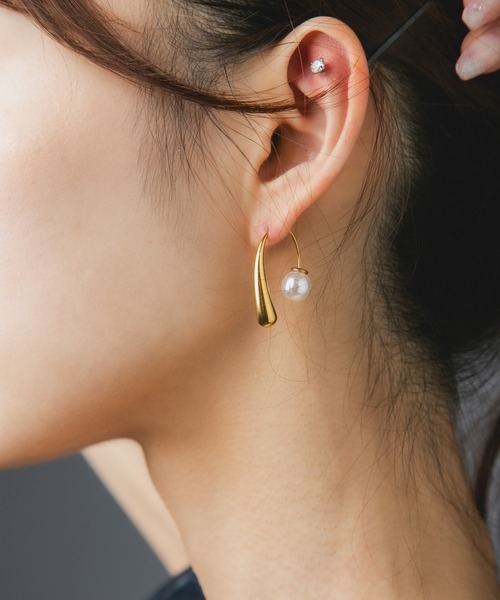 Os accessory(オズアクセサリー)の「Os -オズ- 【金属アレルギー対応】パールキャッチピアス(ピアス(両耳用)・レディース・ゴールド/シルバー・ONE SIZE)」の16枚目の写真