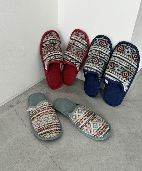 CANAL JEAN（キャナルジーン）の「DULTON SLIPPERSS SAMOA サモアスリッパ(MEN)/RN-0783M（ルームシューズ/スリッパ・レディース・ネイビー/グリーン/レッド・ONE SIZE）」の2枚目の写真