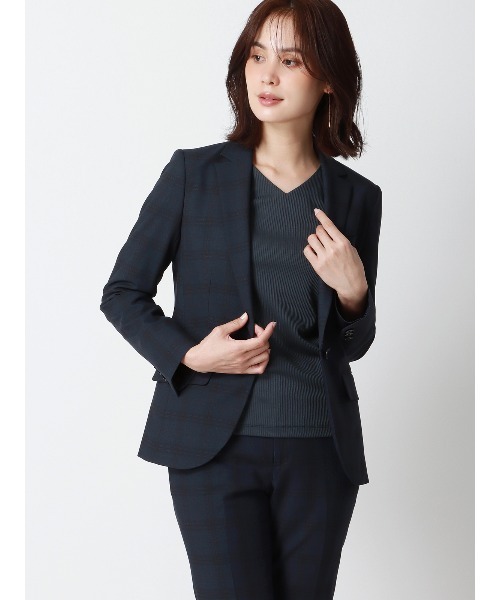 SUIT SQUARE(スーツスクエア)の「Vネックリブプルオーバー 長袖 ウォッシャブル(Tシャツ/カットソー・レディース・ベージュ/グリーン系/ネイビー系・38(9号))」の7枚目の写真