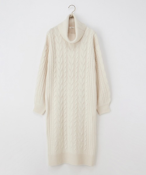 Honeys（ハニーズ）の「ケーブル編ニットワンピース（ワンピース・レディース・スミクロ/ラベンダー/モカ/グレイッシュベージュ・M/L/LL）」の20枚目の写真