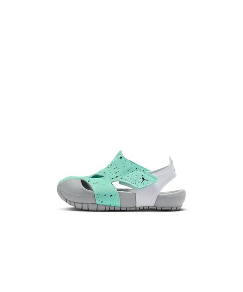希少！NIKE ジョーダンフレア　サンダル　20cm NIKEナイキジョーダン フレア キッズシューズ20㎝ - メルカリ