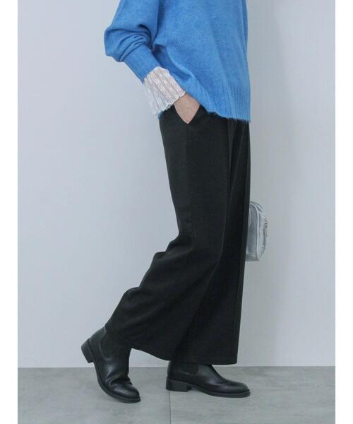 Samansa Mos2 blue（サマンサモスモスブルー）の「センターシームパンツ（その他パンツ・レディース・ブラック/カーキ/チャコールグレー/ベージュ・F）」の2枚目の写真