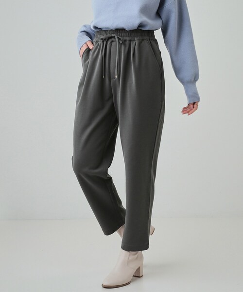 SHOO・LA・RUE(シューラルー)の「◆【洗える/SS-3L/あったか】スマートに見える 裏起毛イージーパンツ(その他パンツ・レディース・ブラック/ベージュ/チャコールグレー/ブルー・03/04/05/10/01/02)」の3枚目の写真