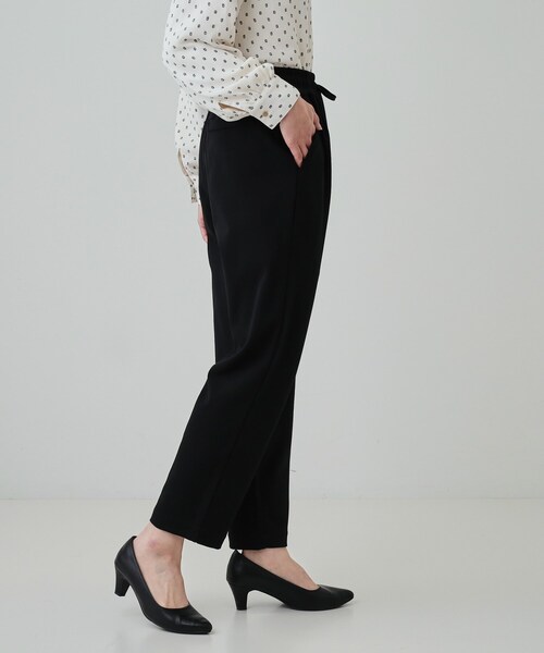 SHOO・LA・RUE(シューラルー)の「◆【洗える/SS-3L/あったか】スマートに見える 裏起毛イージーパンツ(その他パンツ・レディース・ブラック/ベージュ/チャコールグレー/ブルー・03/04/05/10/01/02)」の6枚目の写真