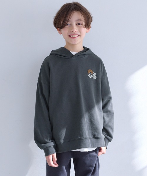 coca（coca）（コカ）の「キッズ　裏毛胸刺繍プルパーカー（パーカー・キッズ・チャコール/ベージュ・150/140/130/120）」の7枚目の写真