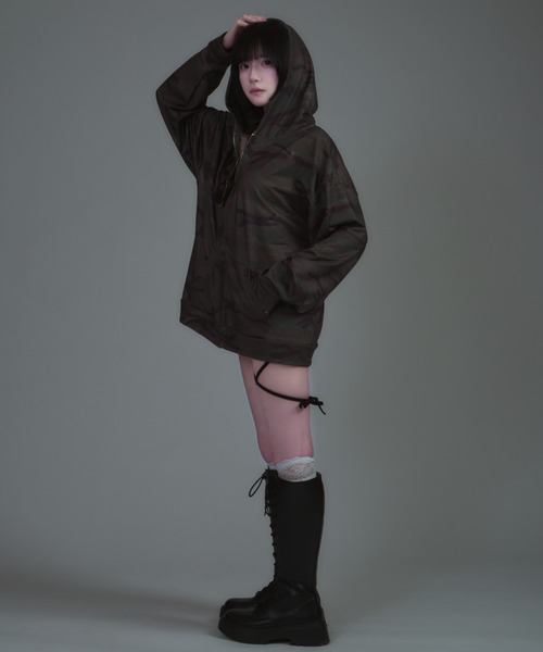 tinkerend(ティンカーエンド)の「Strap Short Pants / ストラップショートパンツ(デニムパンツ・レディース・ブラック・2/1)」の5枚目の写真