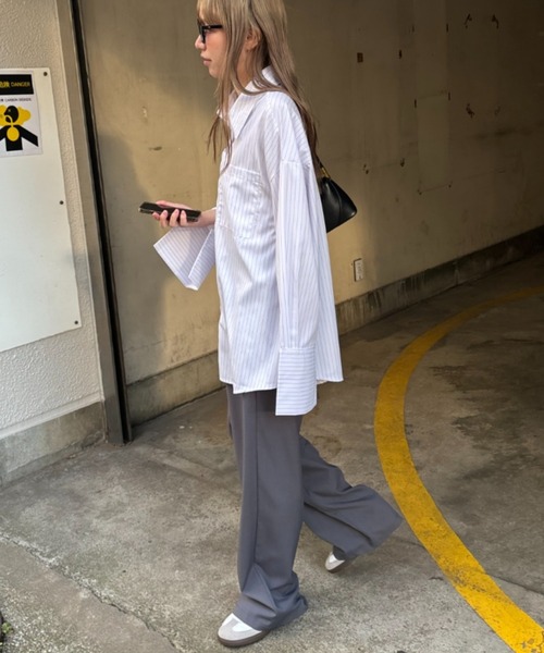 ABYS(アビス)の「BIGポケットオーバーサイズストライプシャツ(シャツ/ブラウス・レディース・ブルー/ホワイト・FREE)」の21枚目の写真