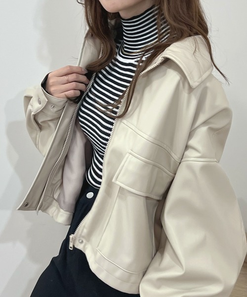 Futier land（フューティアランド）の「裾ドロストソフトフェイクレザージャケット（ライダースジャケット・レディース・アイボリー/ブラック・MEDIUM）」の12枚目の写真